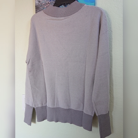 Varley Gower Sweater in Grey - Picture 9 of 9